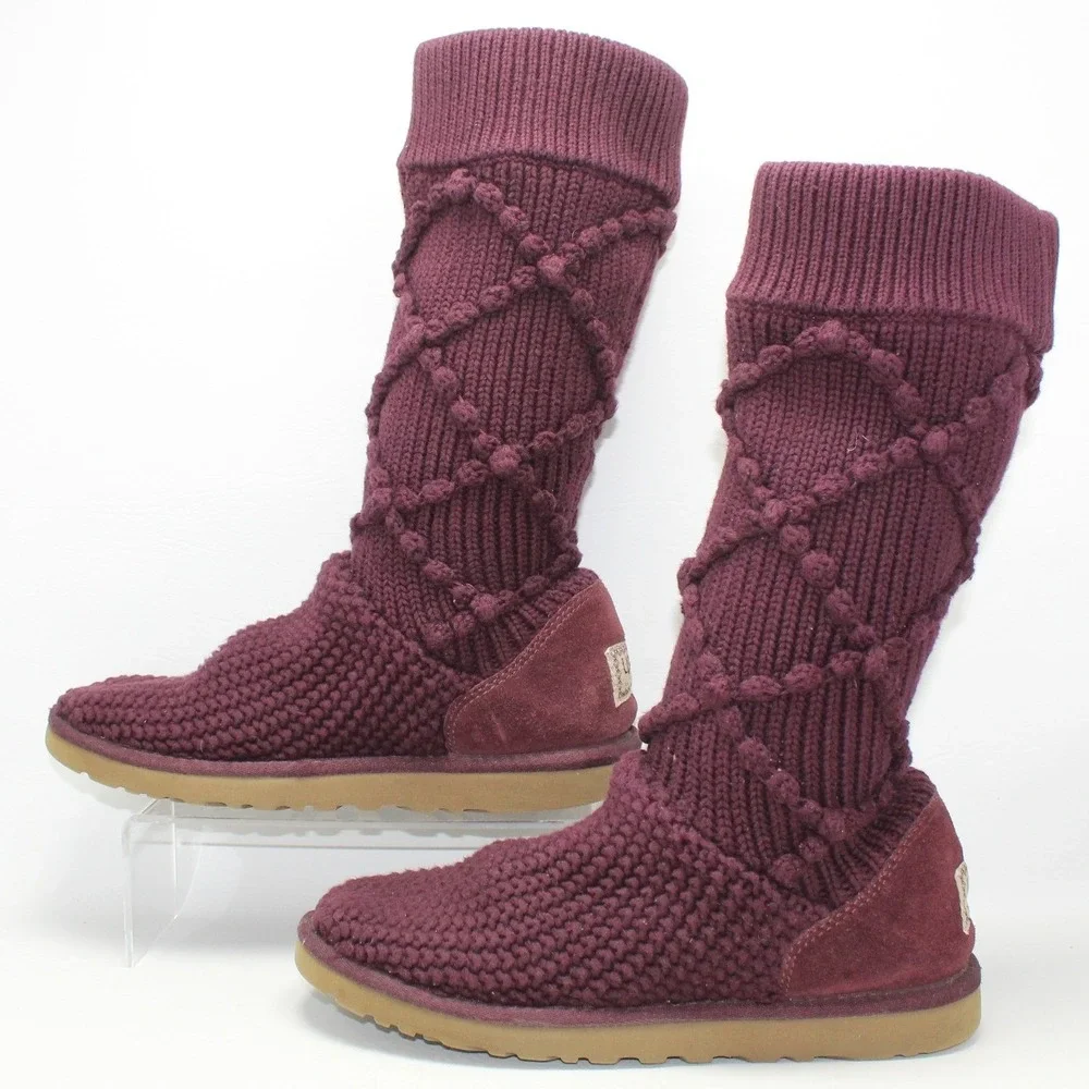 UGG Australia Argyle Knit Boots Burgundy Wine Rare Discontinued Style‎ Size 8